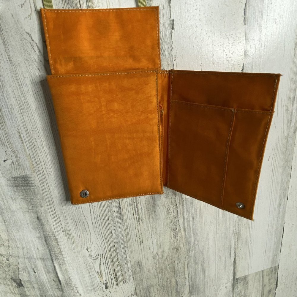 Womens Bright Orange Crossbody Trifold Travel Bag - Picture 4 of 7
